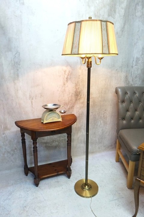 H-P WSPANIAŁA LAMPA PODŁOGOWA MOSIĄDZ RETRO VINTAGE LATA 40/50