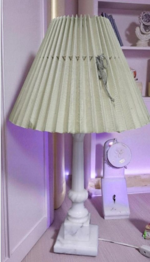 H-P EFEKTOWNA WYSOKA LAMPA KOLUMNOWA Z MARMURU