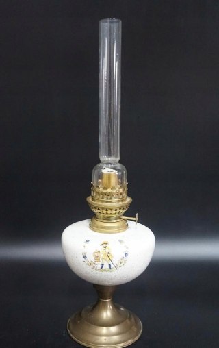 H-P MOSIĘŻNO CERAMICZNA LAMPA NAFTOWA Z KLOSZEM