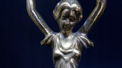 H-P MOSIĘŻNY ZEGAR Z FIGURĄ KOBIETY STYL SECESYJNY PANNA SMUKŁA
