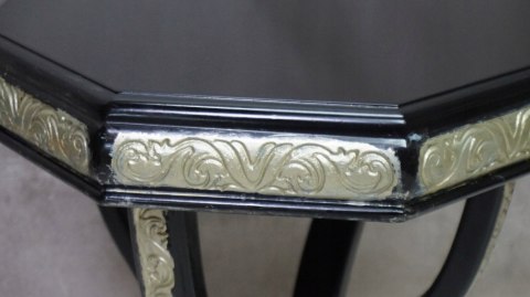 H-P GUSTOWNY STOLIK W STYLU GLAMOUR CZARNY OŚMIOKĄTNY