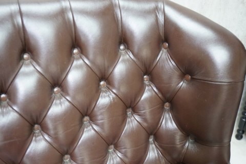 H-P KANAPA CHESTERFIELD BRĄZ SKÓRA NATURALNA