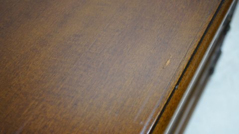 H-P UROCZA KOMODA W STYLU ANGIELSKIM Z SZUFLADAMI