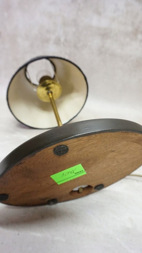 H-P CIEKAWA LAMPKA Z CZARNYM ABAŻUREM