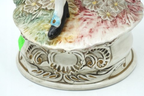 H-P DUŻA FIGURA DWORZANIN WŁOSKA CERAMIKA a'la CAPODIMONTE 57cm