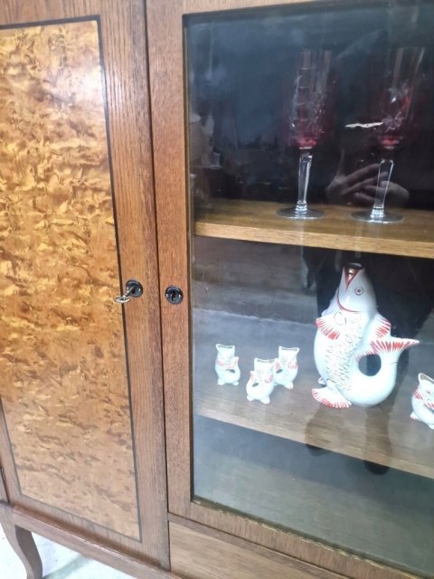 H-P ŁADNA BIBLIOTEKA SECESJA WITRYNA