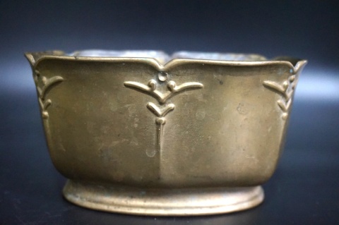 H-P ŻARDINIERA OSŁONKA DONICZKA DO KWIATÓW - ODLEW MOSIĘŻNY