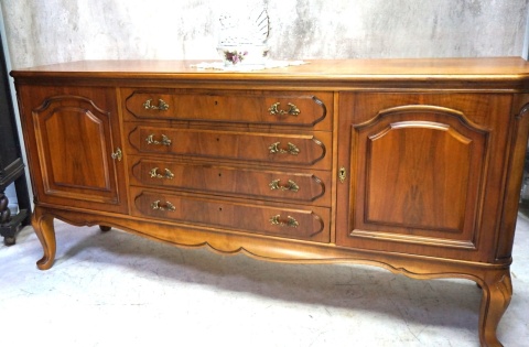 H-P STYLOWA KOMODA BUFET CHIPPENDALE ORZECH RETRO SALON