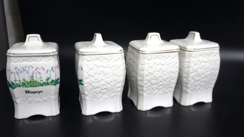H-P 4 UROCZE PORCELANOWE POJEMNIKI NA PRZYPRAWY - SZWECJA