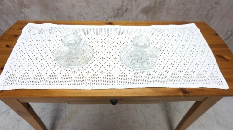 Serweta prostokątna bieżnik na szydełku 80x40cm